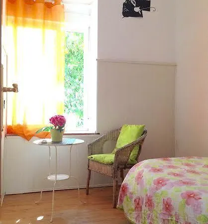 Dolce Vita Hostel *